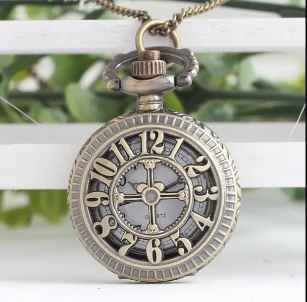

Vintage Mini quartz pocket watch Arabic numeral hollow out pendant Boys and girls gift chain pl57