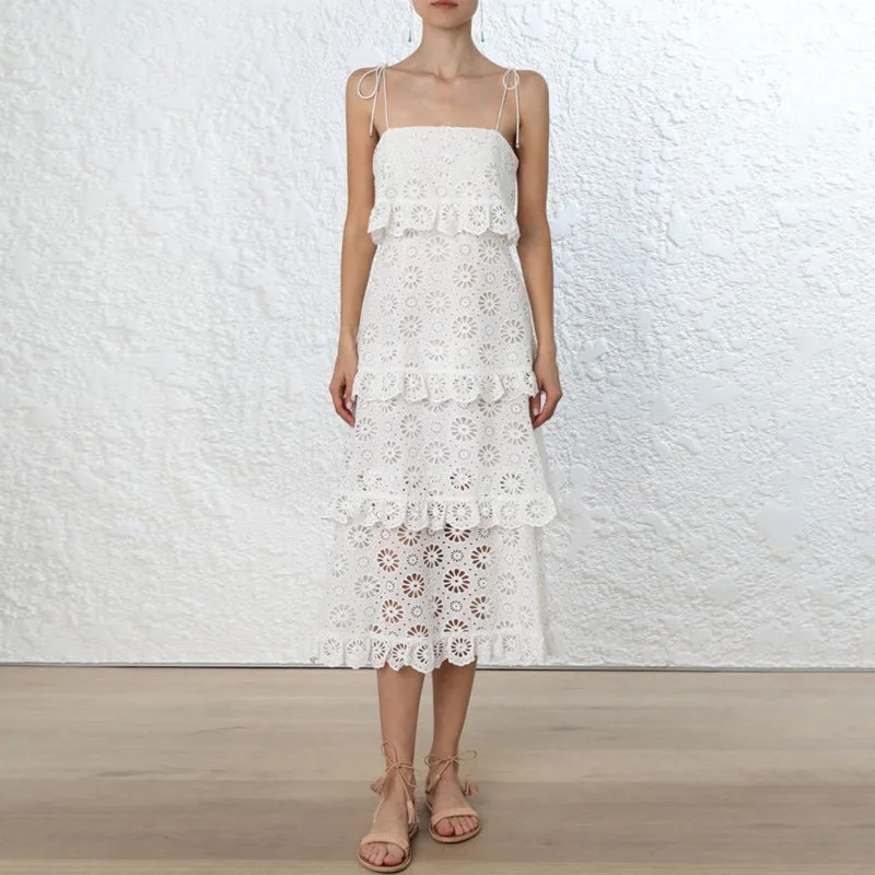 High-Quality-2018-Spring-Hollow-Out-White-Lace-Layered-Dress-Backless-Strapless-Women-Dress (1)