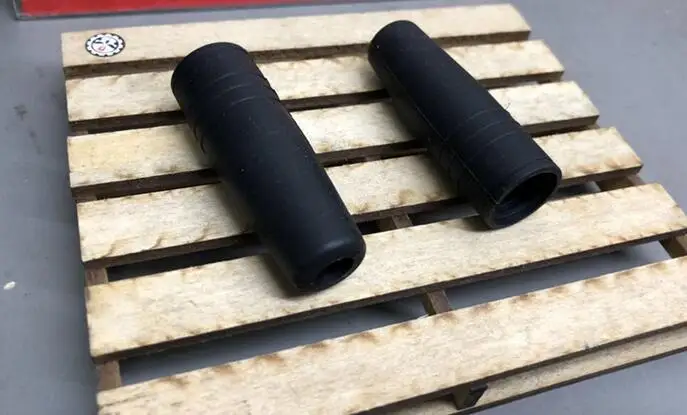 

Pneumatic suspension air suspension rubber airbag accessories for 1/10 scale RC Capo ace1 Rock crawler 4x4 Truck JKMAX Wrangler