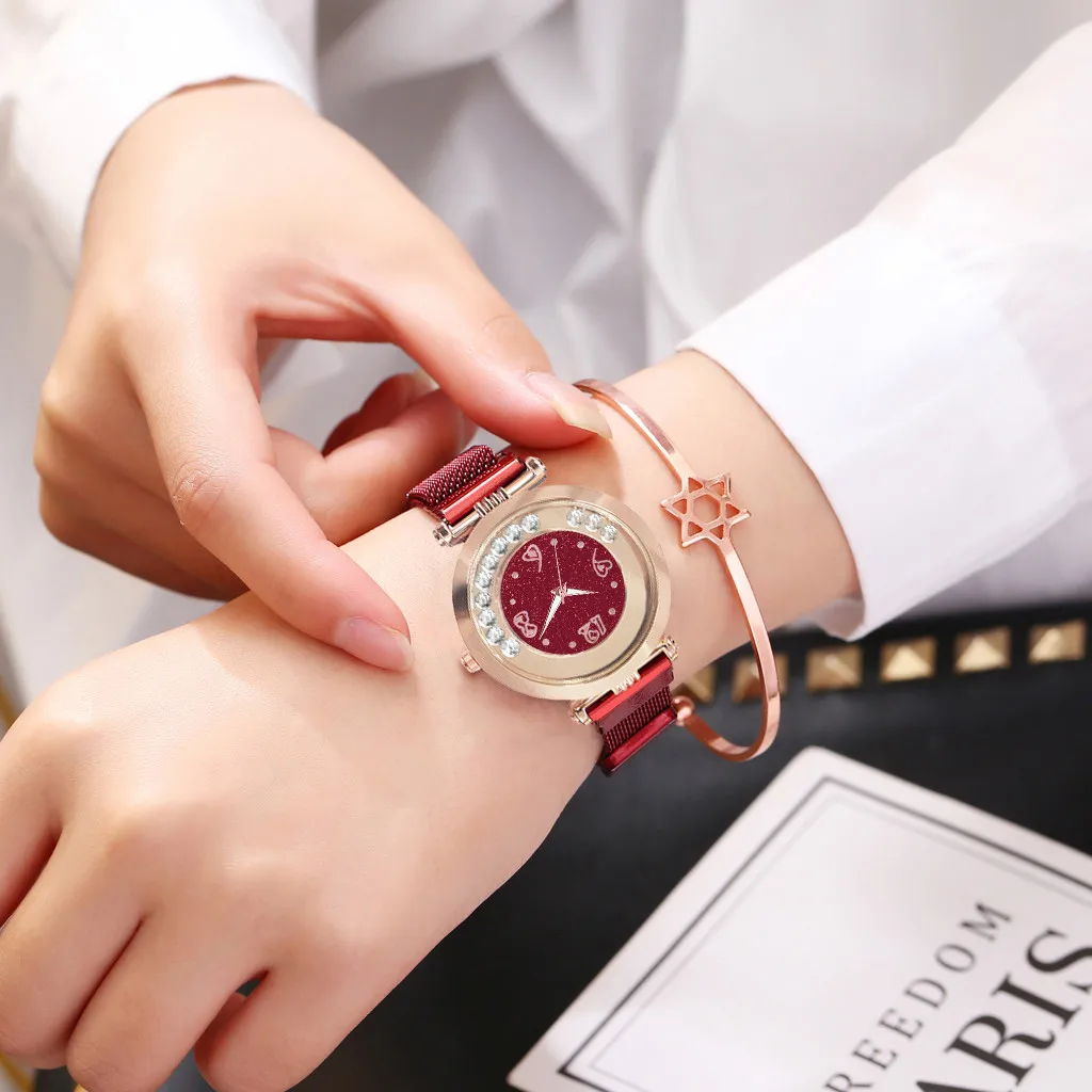 

Quartz Luxury Women Gold Watches Stainless Steel Women Magnet Buckle Starry Sky Diamond Watch Часы наручные женские