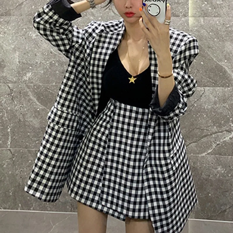 

LANMREM 2020 Spring New Casual Fashion Women Loose Plus Temperament Lattice Single-breasted Suit Jacket Short Skirt Suit TC781