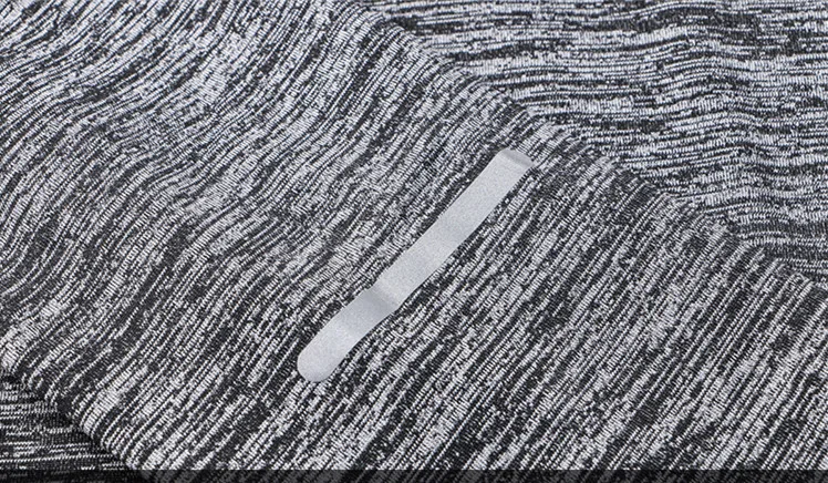 5882301738_1510679969_