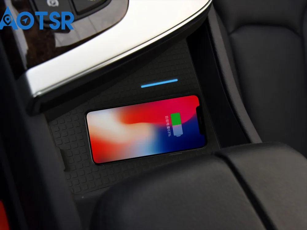 Aotsr QI Wireless Car Charger For Audi Q7 2016 2017 2018 Intelligent Infrared Fast Wireless Charging Car Phone Holder For iphone