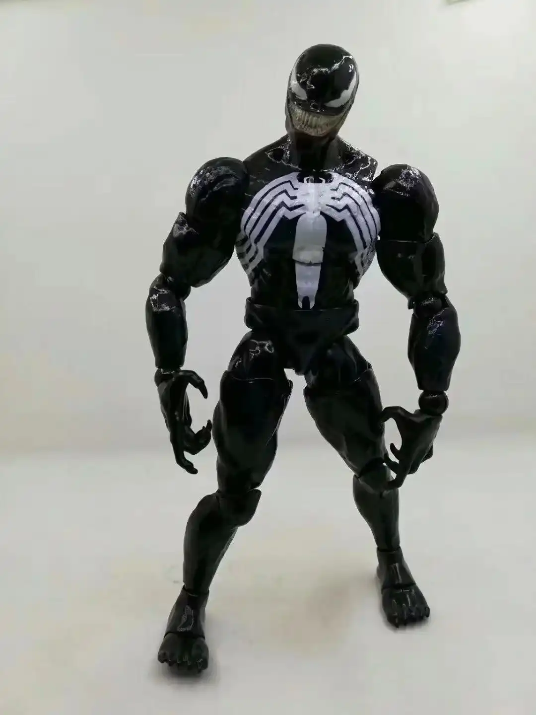 venom action figure 2018