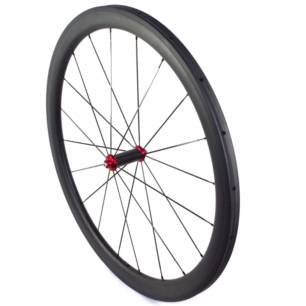 carbon wheelset 700c