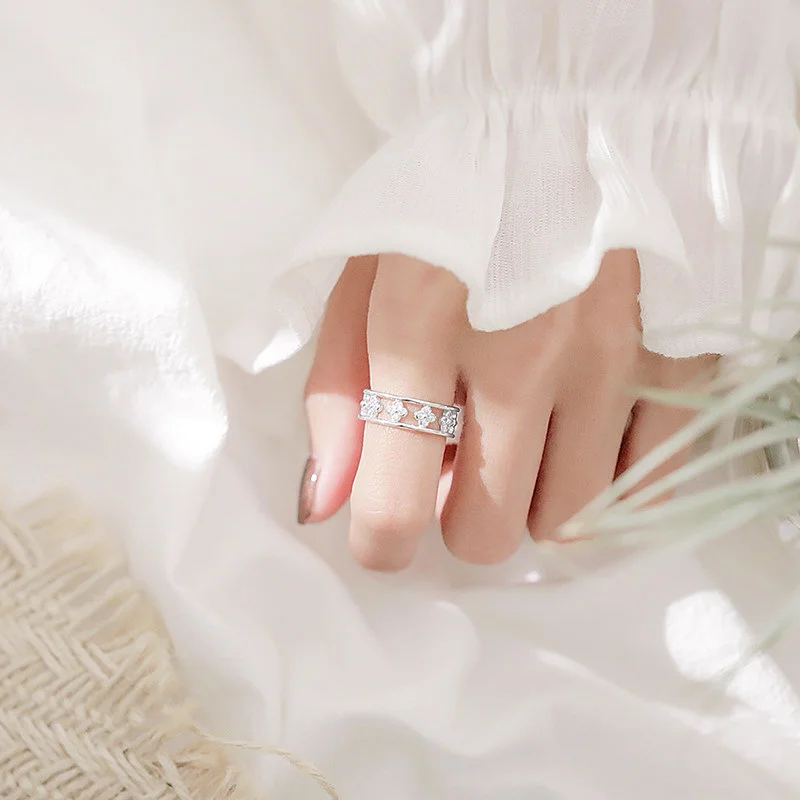 

Silver Crystal Hollow Four Petal Flower Wedding Rings 925 Adjustable Handmade Rings For Women Jewelry Engagement Ring