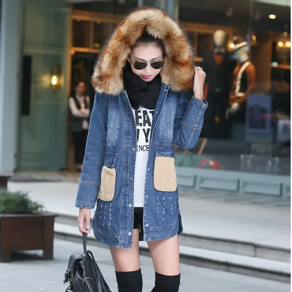 Women Hooded Denim Jackets Fashion Fur collar 2016 Casual Woman Jeans Coats Fake Lambswool Collar Winter