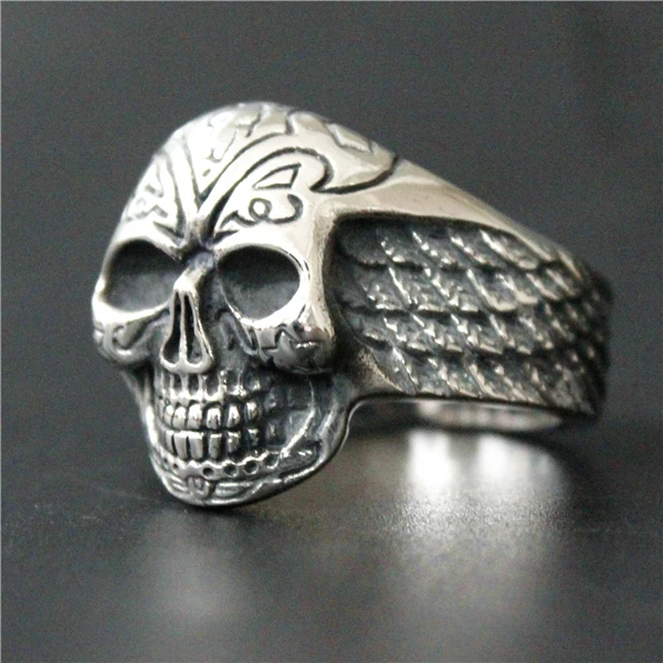 

2017 Cool Motor Biker Ring 316L Stainless Steel Women Mens Silver Black Feather Wings Skull Ring