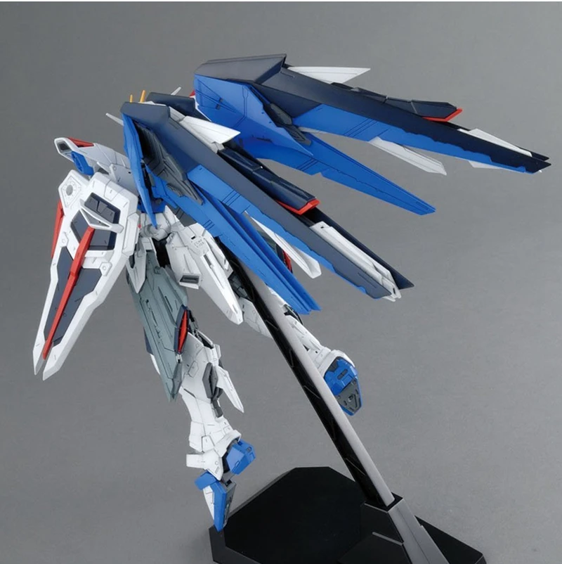 Bandai MG1/100 бесплатно GundamVer.2.0Freedom GUNDAM ZGMF X10A модель в сборе ПВХ фигурка Детские куклы игрушки