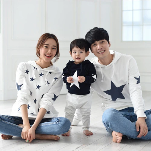 matching outfits for couples and baby