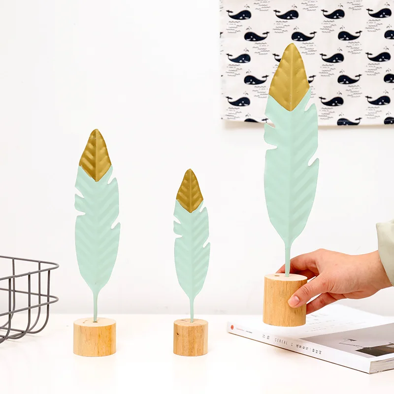 Nordic Simple Creative Iron Metal Feather Craft Desktop Artist Office Bookroom Decor Ornament DIY Home Figurine Decor for Gift