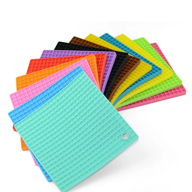 1pcs Square Type Silicone Non Slip Heat Resistant Mat Dishes Pot Plate Insulation Pads Square