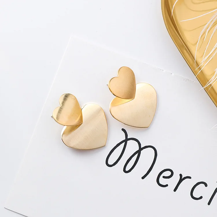 

New Double heart earrings wire drawing gold color alloy sweet women earrring Boucle d'oreille orecchini