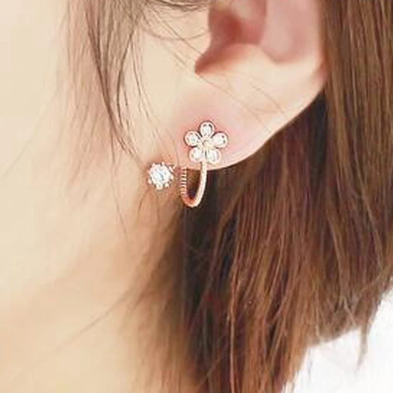 

SexeMara 2019 New Crystal Ear Cuff Clip Pearl Flower Clip-on Earrings For Women Earcuff Earrings Exquisite Jewelry Brincos Gift