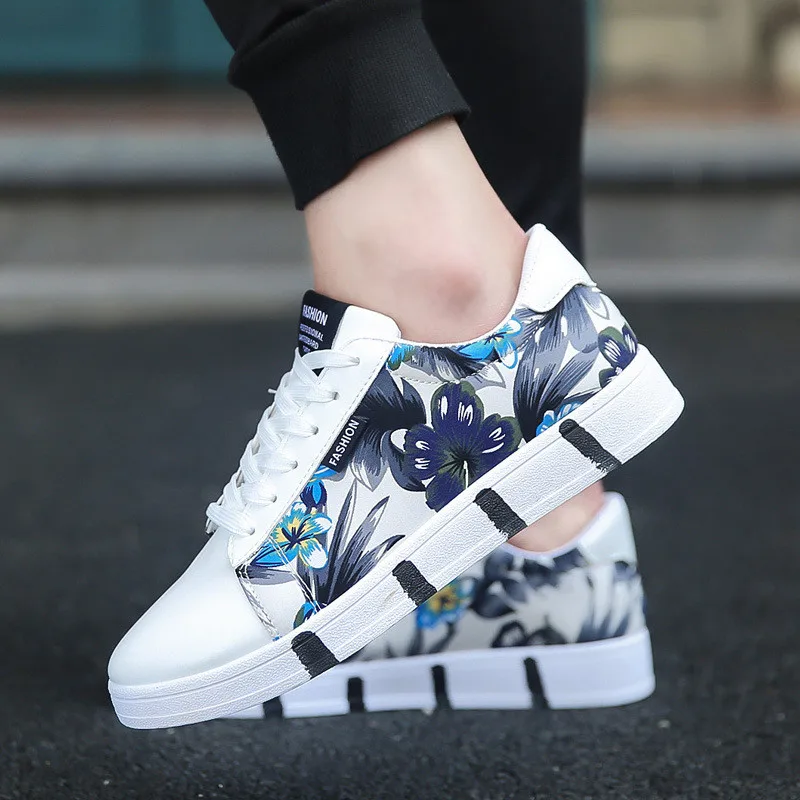 

2019 spring new breathable men's canvas shoes student men's shoes youth white shoes men's casual shoes free post