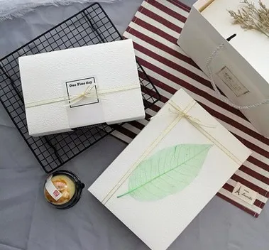 

2017 New 100pcs Pure white high-grade moon cake packing box gift box green bean cake Egg-Yolk Puff box drawer box