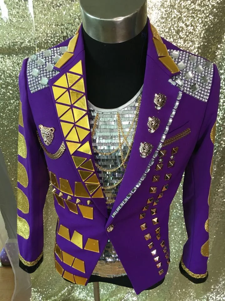 Фиолетовый для ночного клуба Модные певец Производительность Куртка Верхняя одежда Для мужчин для сцены Зеркала тонкий пиджак шоу Этап
