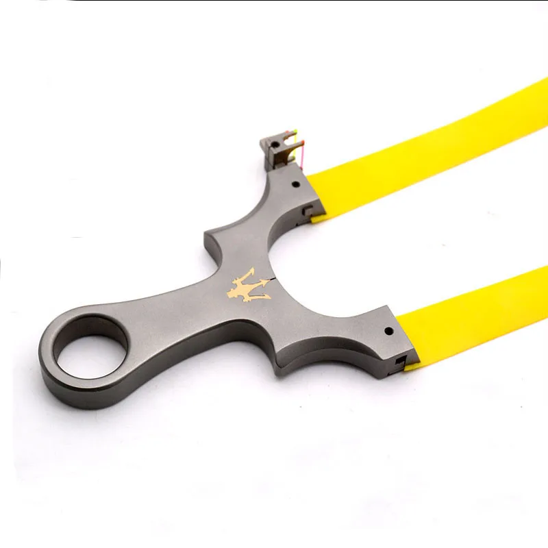 

Slingshot For Hunting High Quality Titanium Alloy Catapult flat rubber Band Outdoor Shooting New Slingshots