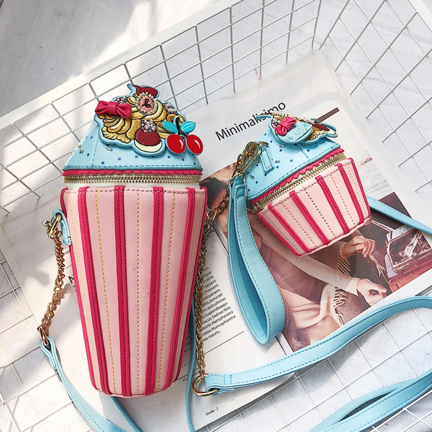 

2019 New Small Cupcake Cake Shape Women's Shoulder Bags Female Cartoon Cute PU Leather Messenger Bag Clutch Purses and Handbags