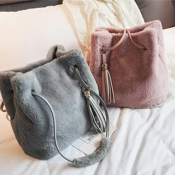 

Women Soft Plush Shoulder Bags Tassel Decor Lady Classic Sweet Bucket Bag New