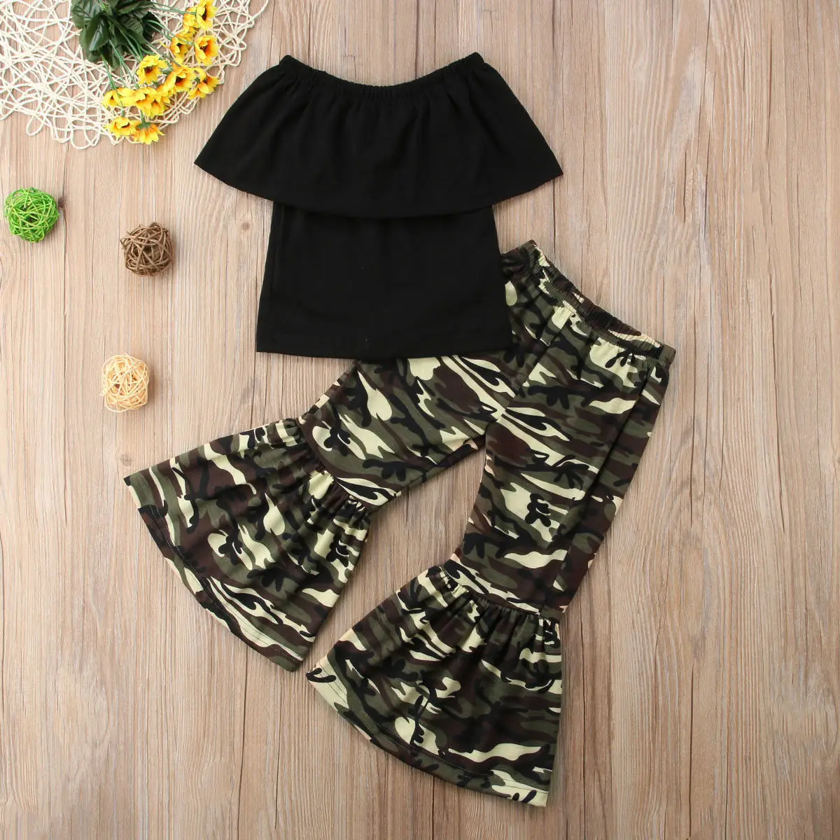 

new fashion Infant Toddler Girls set Clothes ruffles solid tops + Camouflage Flared Pants Outfits set clothes