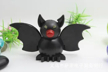 

FREE SHIPPING BY DHL 200pcs/lot 2015 Plastic LED Bat Shaped Keychains with Sound Novelty Children Toy Keyrings