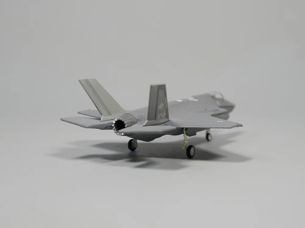 Herpa 1: 200 итальянская ВВС (AMI) Lockheed Martin F 35A Lightning II литьевая модель| |