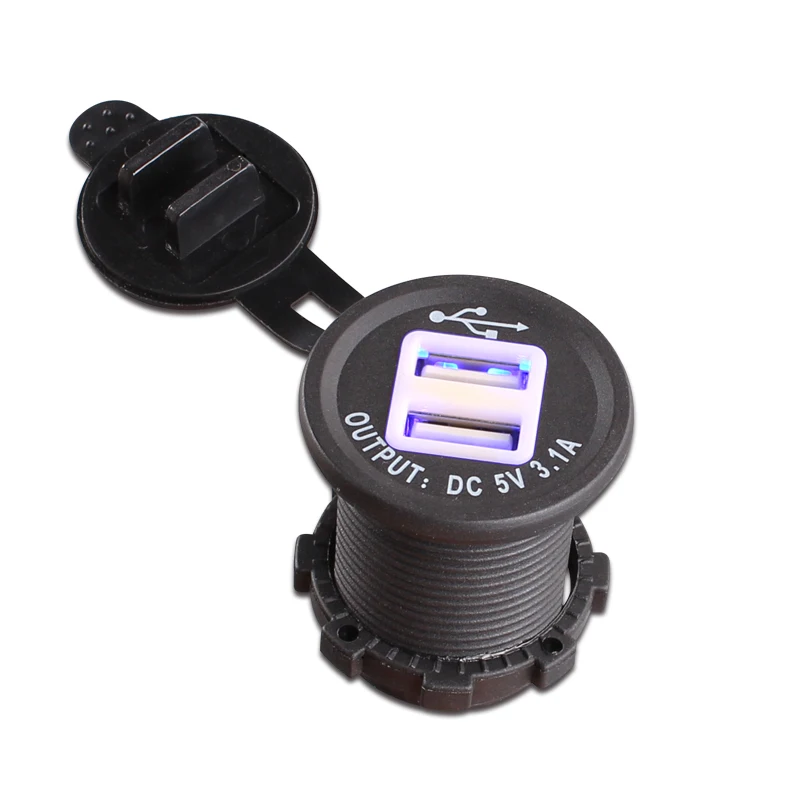1 автомобильное зарядное устройство USB с синей лампой LED 5V 3.1A + набор