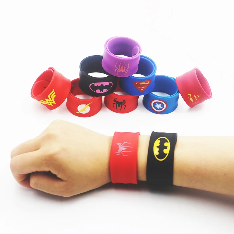 

Silicone Superhero Slap Bracelet Marvel Avengers Captain America Spider Man Superman Batman Flash Wristband Bracelet Kids Gift