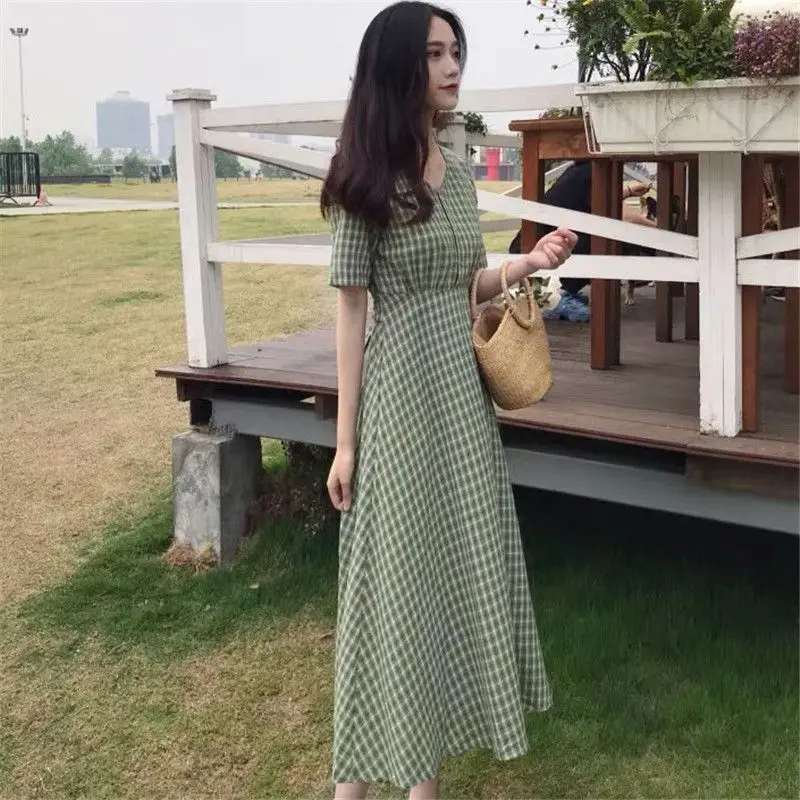 2019 Summer Women Plaid A-Line Dress Female Classic V-Neck Short Sleeve Long Dress OL Work Vintage Elegant High Waist Dress M178 2019 Summer Women Plaid A-Line Dress Female Classic V-Neck Short Sleeve Long Dress OL Work Vintage Elegant High Waist Dress M178