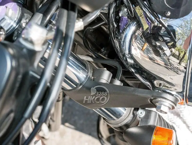 Мотоцикл Кронштейн, крепление для фары черная вилка 35 мм~ 41 мм для Honda Suzuki Kawasaki Yamaha Harley Davidson Ducati BSA
