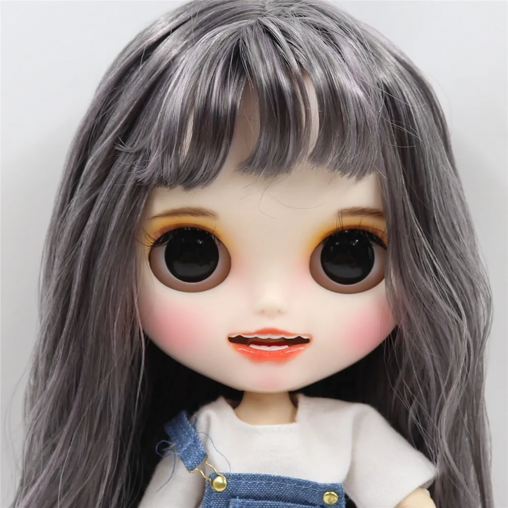 Mya - Premium Custom Neo Blythe Doll with Silver Hair, White Skin & Matte Smiling Face 7