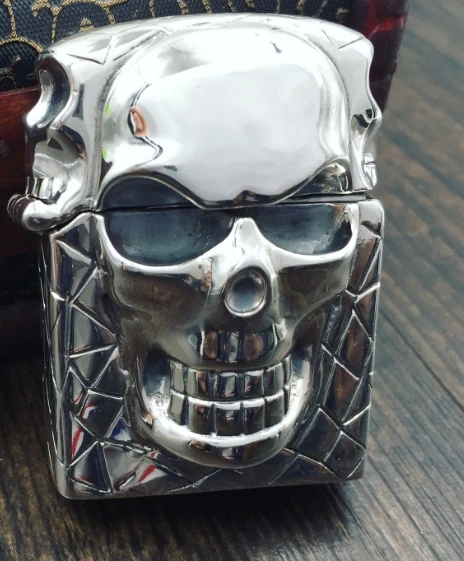 

CQD 5.5*4*2.5cm S925 sterling silver handmade carved big Skull head Punk style lighters