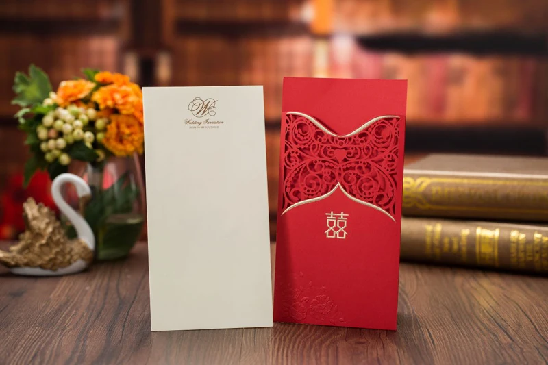20 шт./лот) с цветами лазерной резки Китайская Красная свадьба Пригласительные карты золотые приглашения на день рождения с конвертом CX060R