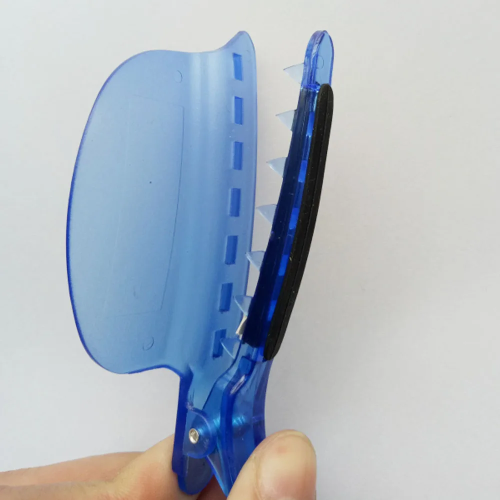 blue clip-2
