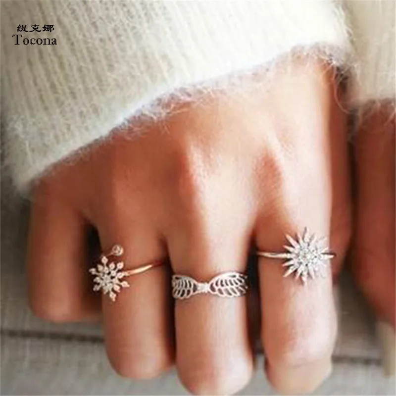 

Tocona 3pcs/Set Vintage Antique Silver Star Rhinestone Midi Rings Set for Women Knuckle Finger Rings Bohemia Jewelry 6377