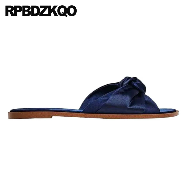 ladies navy blue dress shoes