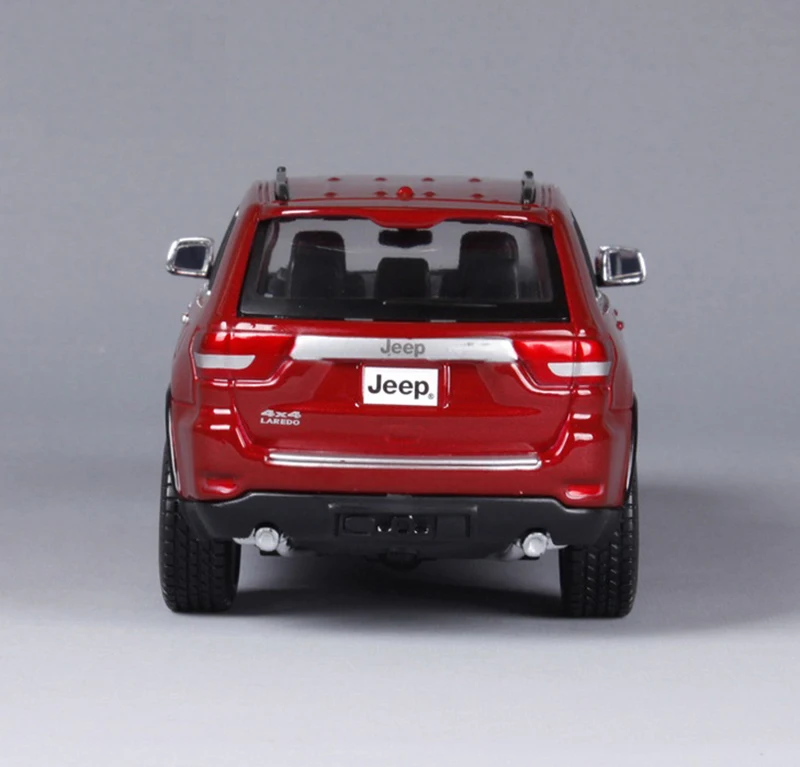 Детские игрушки Maisto 1/24 Литой Сплав 2011 Jeep Grand Cherokee золотой белый красный 1:24 Модель автомобиля игрушки для мальчиков подарок 3 цвета