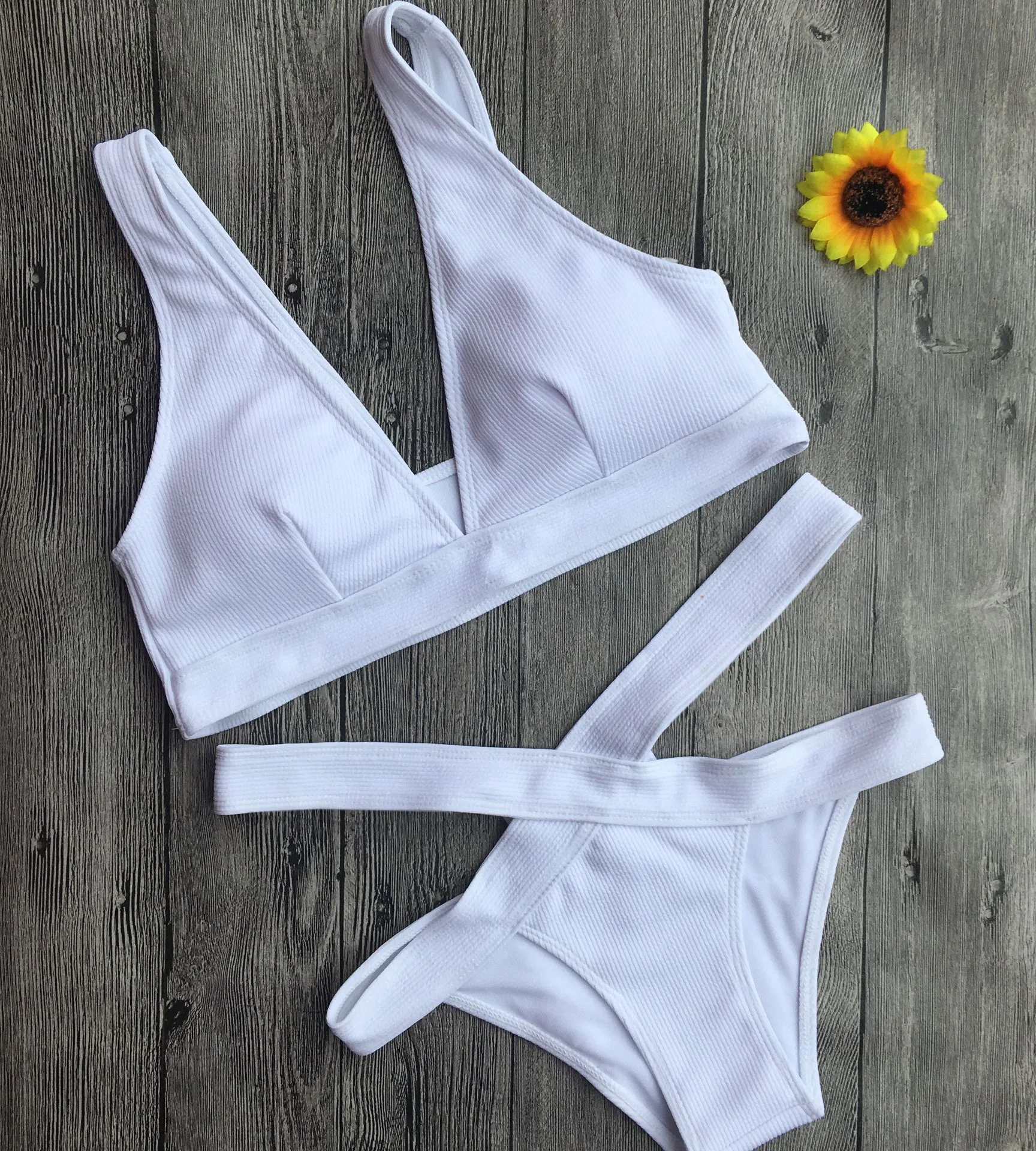 

Bandeau 2017 White Color Bikini Set High Waisted Swimsuit Bathing Suit