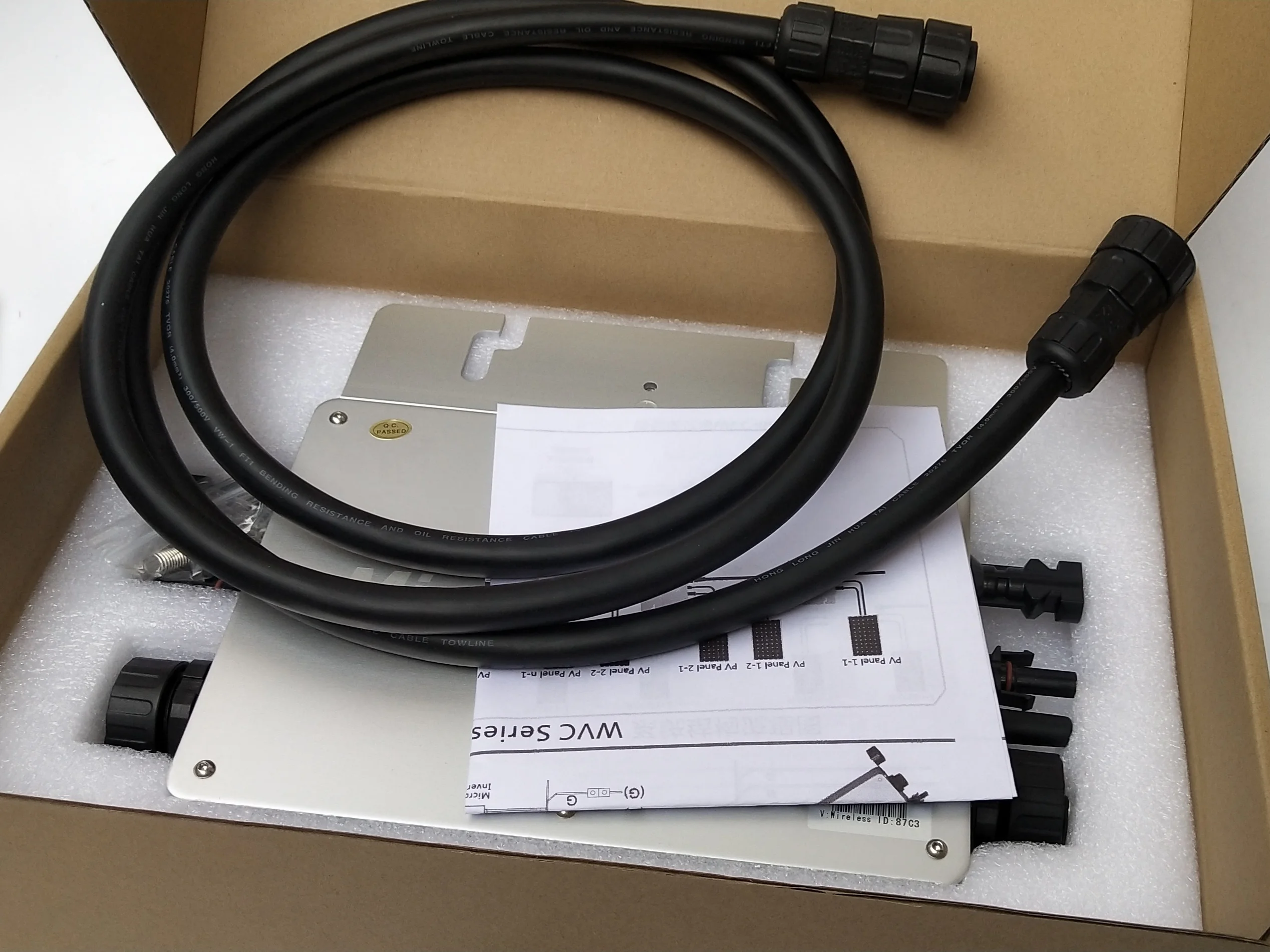 Wi-Fi версии WVC1200 Солнечный на сетке инвертор 1200W Водонепроницаемый со слежением за максимальной точкой мощности микро сетки галстук инвертора Вход 22~ 50vdc Выход AC220V. 110V
