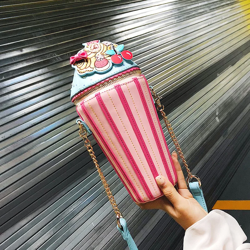 Personalized Bucket Bag, Oblique Bag, Necessary To Beautiful and Cute Girls, Charming and Darling Clutch Bags Personalized Bucket Bag, Oblique Bag, Necessary To Beautiful and Cute Girls, Charming and Darling Clutch Bags