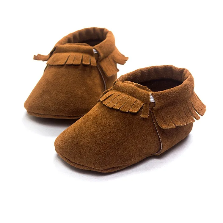 Популярные мокасины из искусственной замши для новорожденных мальчиков и девочек; Мягкие Мокасины; обувь с бахромой на мягкой нескользящей подошве; обувь для кроваток