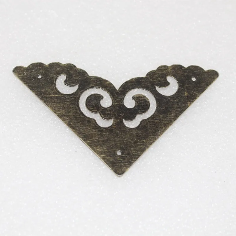 Filigree-Triangle-Cloud-Wraps-Cabochon-Ancient-Bronze-Tone-Corner-Flatback-Metal-Embellishments-Scrapbooking-65-65mm-20Pcs