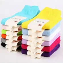 Бросился Женщины Носки Женщин Носки 10 Pairs 20 Шт. Высокого качество Бренд Моды Конфеты Цвет Случайный Размер 34-39