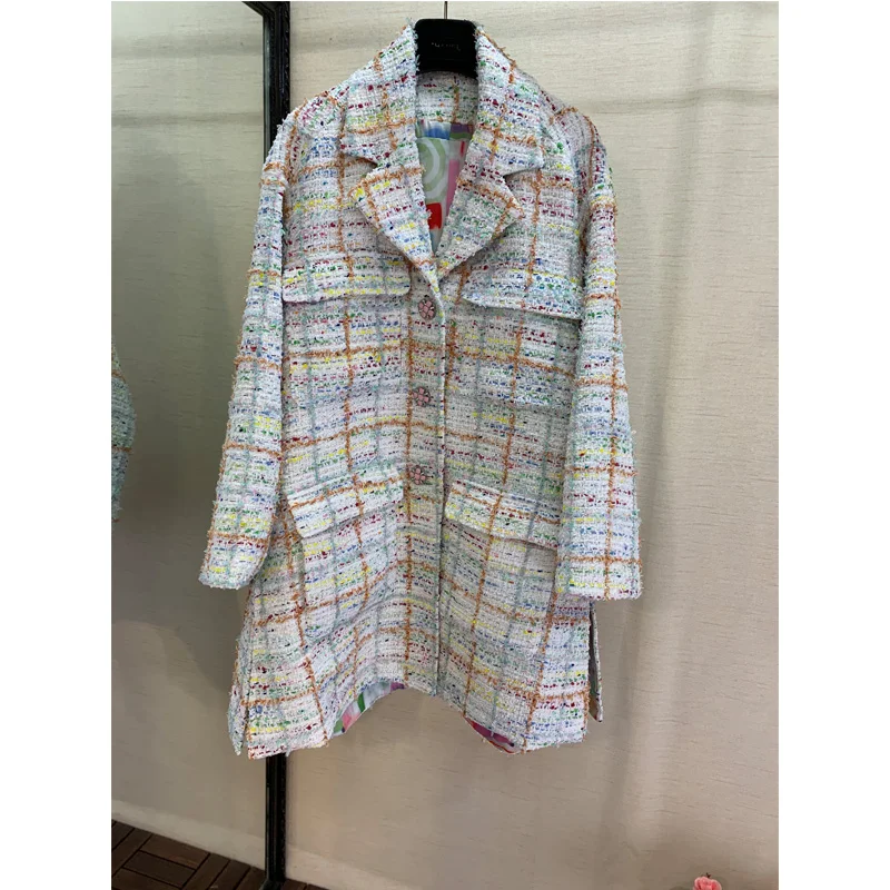 

2019 CC Runway Fashion Holiday Series, new high-end custom, colorful plaid long coat, four pockets of women's coat jacket.