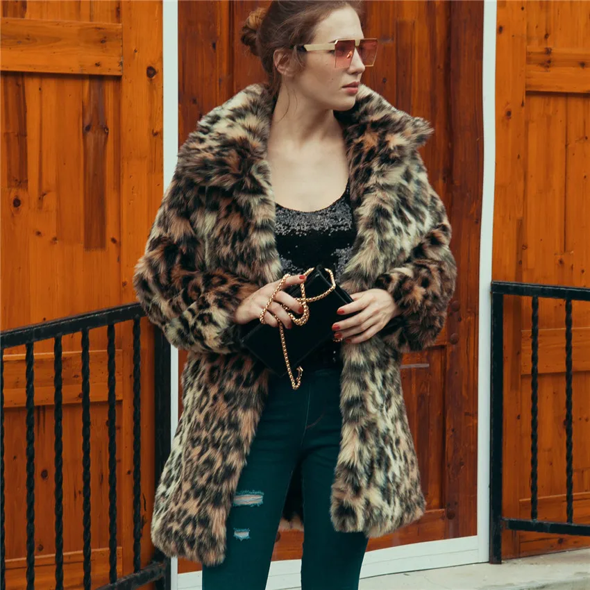 

Lanshifei 2018 New Design High Quality Chinese Manufacture Office Parka Ladies Warm Jackets Leopard Print Fur Coats for Women