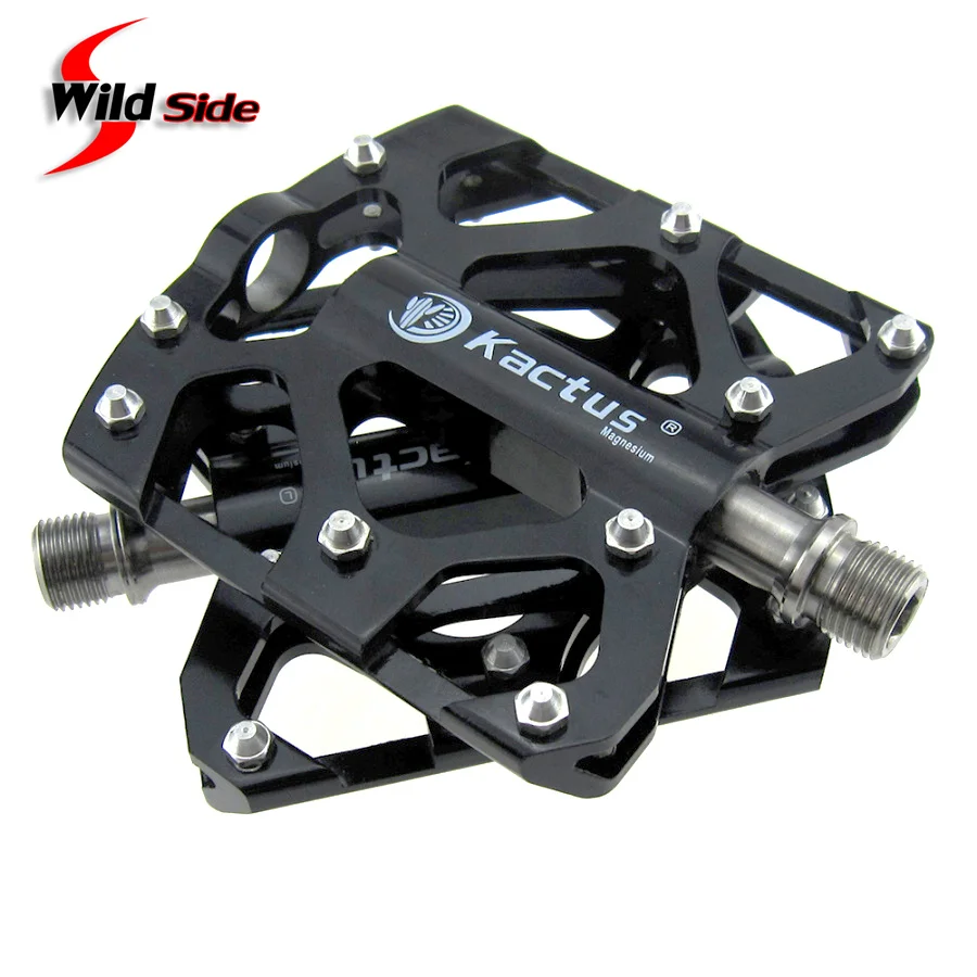 MTB Road Ultralight Bicycle Pedals 3 Sealed Bearings Waterproof Bike Pedals Magnesium Alloy Titanium Axle Cycling Flat Pedal 3 bearings axle 2pcs 16t kactus ultralight mountain bike pedal road cycling magnesium pedals platform terrain titanium