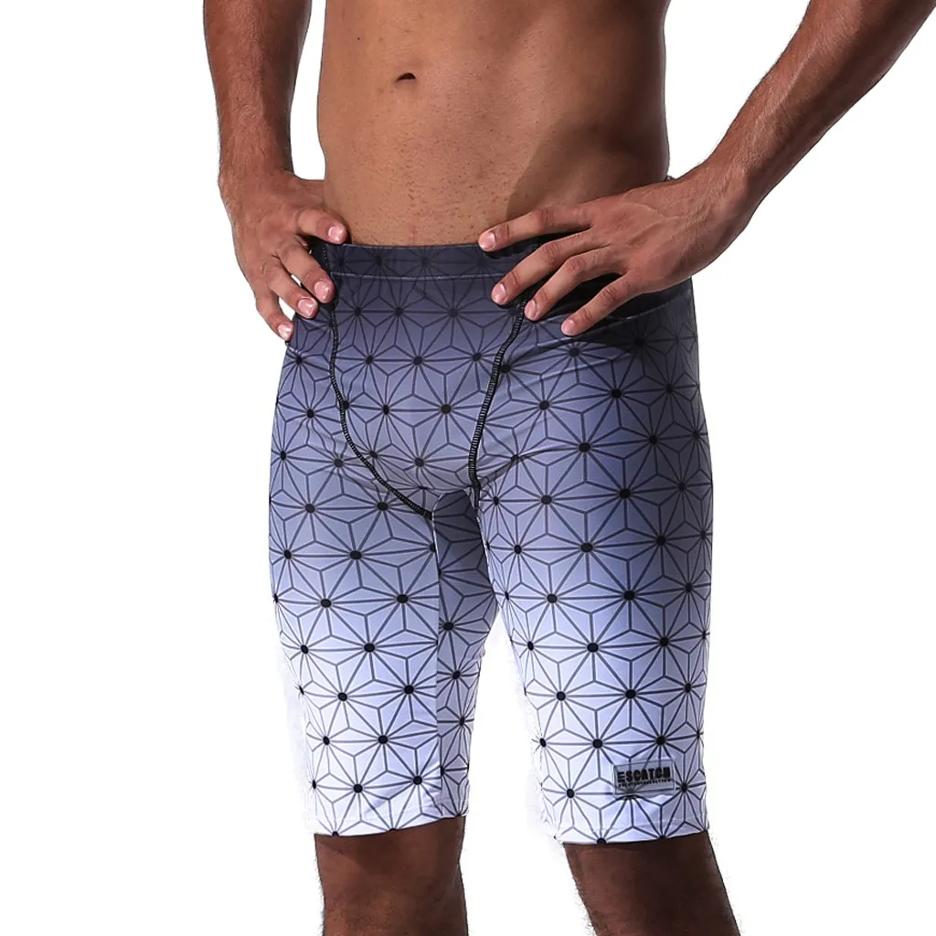 

Fashion Sexy Men Shorts Men Breathable Trunks Pants Solid Gradient Swimwear Beach Slim Wear Summer Men Beach Shorts 2019 Ja30
