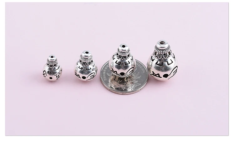 silver-om-guru-bead001d