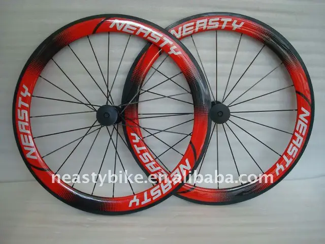 Best price at $462 Cheap 100% Carbon Wheel 700C Clincher Road Wheel Bike/Bicycle Wheel Bike Accessaries
